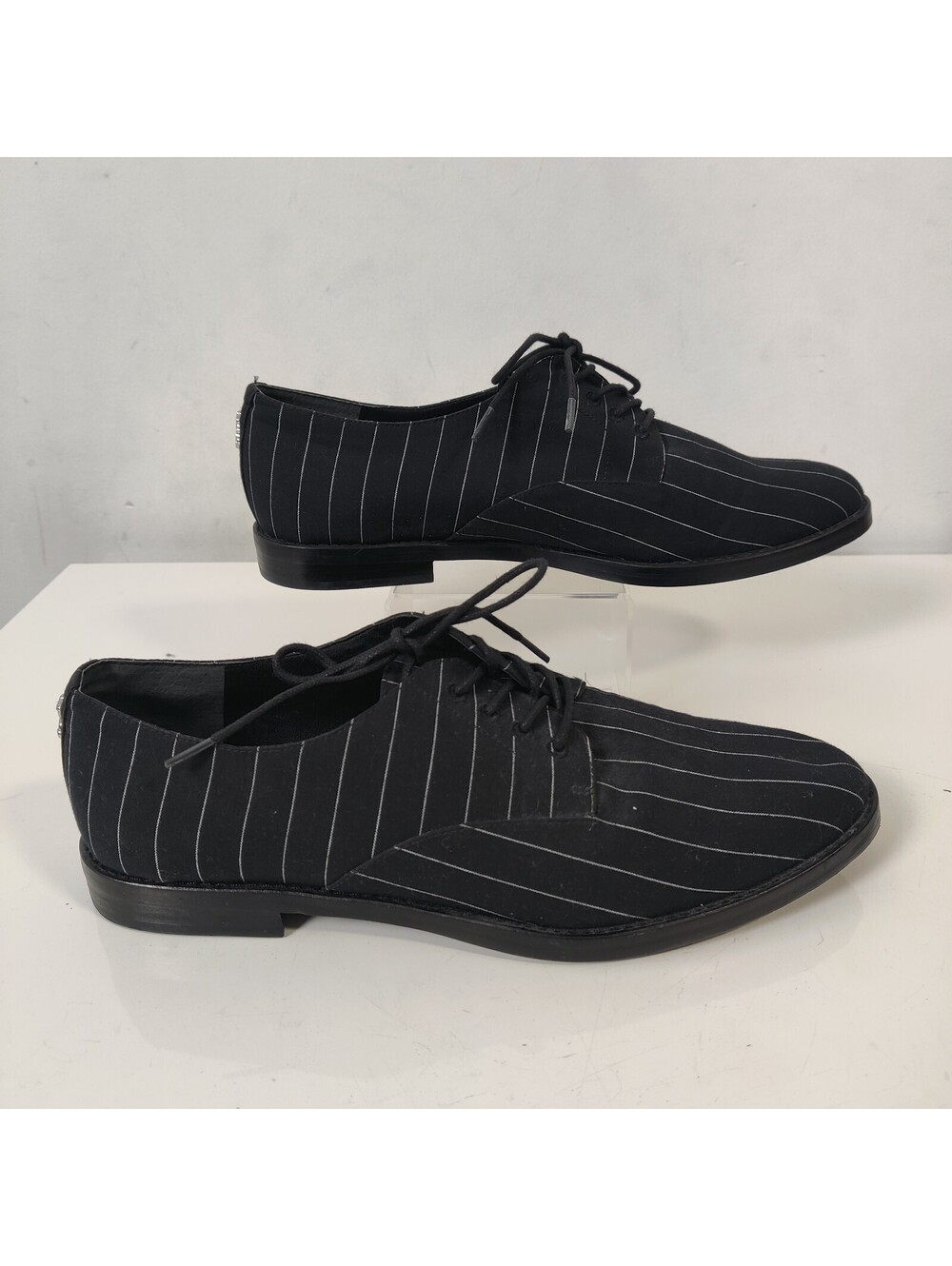 Lauren Ralph Lauren Maryna II Black Pinstripe Oxford Derby Lace Up Shoes 8B